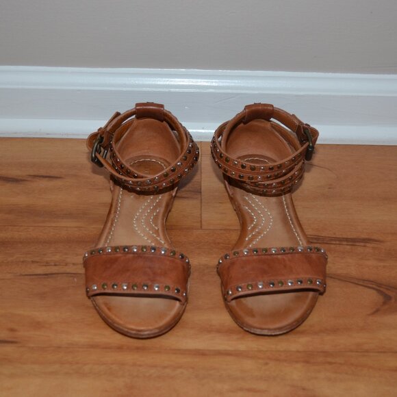 Trask brown leather Studded Ankle strap Gladiator buckle Boho Sandals, sz 7.5M - Picture 1 of 11